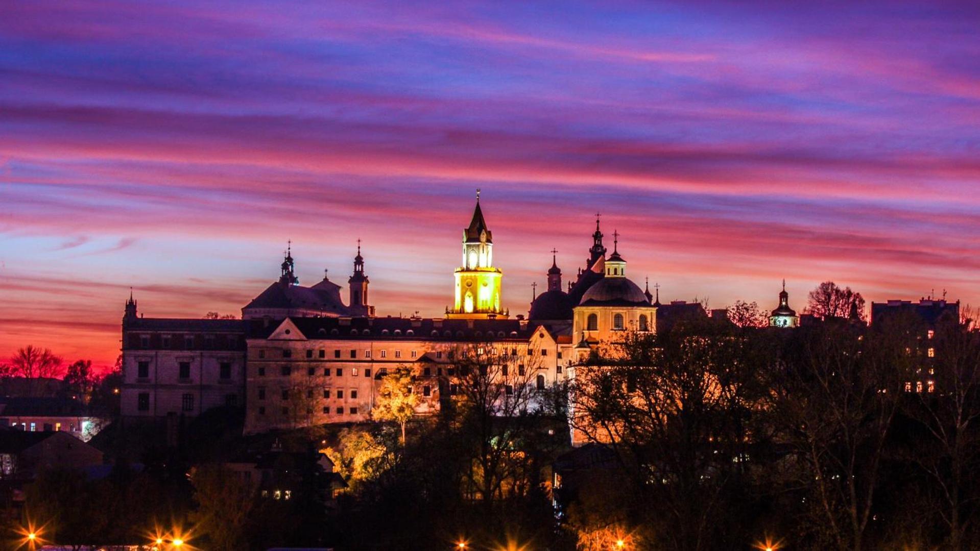 Dom Tu I Teraz Pansiyon Lublin Dış mekan fotoğraf