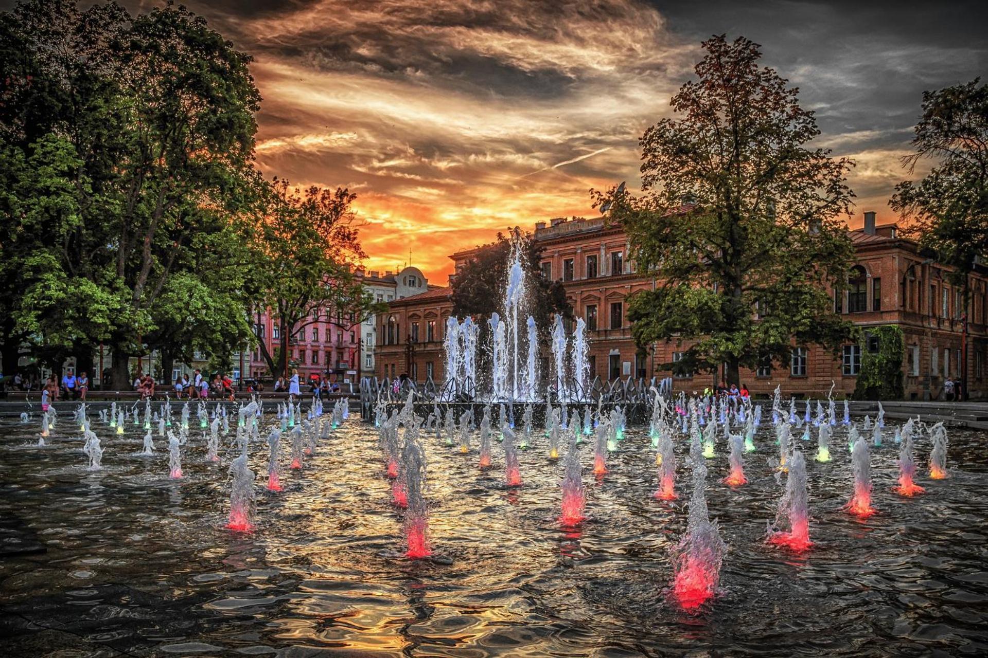 Dom Tu I Teraz Pansiyon Lublin Dış mekan fotoğraf